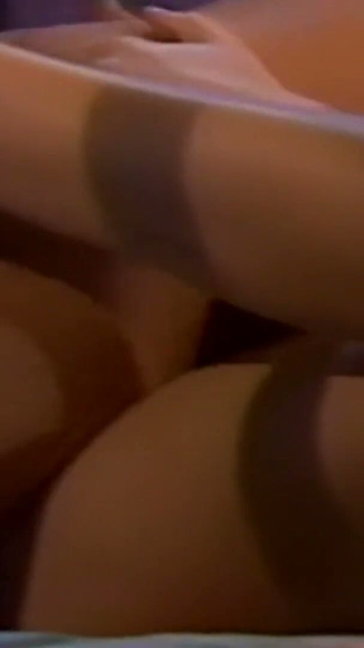 硬邦邦的精液直接射進嘴裡 | 片段 2