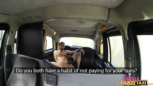 Fake taxi - sopir sange lagi asik nyicipin kontol muridnya
