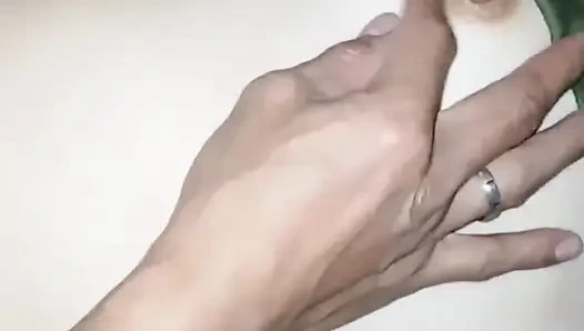 Хвост белка наконец-то кончает