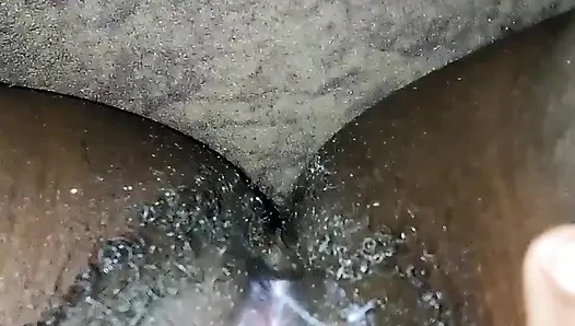 Rub that pussy with alexysss