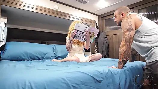 Mrs. grey - teil 3 - mein stier fickt das mädchen meines stiefsohns