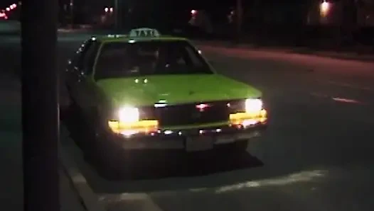 Wilde TaxiFahrt: блондинка Шенхейт в Экстазе