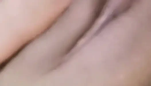 Kolombiyalı kadın en iyi arkadaşıyla mastürbasyon yapıyor