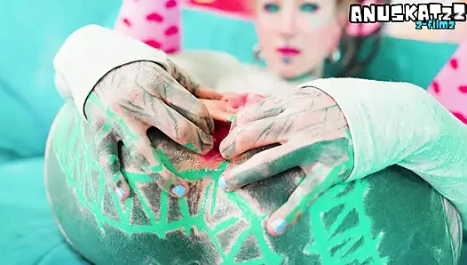 Alt Pornostar's anal klafft nach hardcore-ficken von tätowiertem schwanz - weit offen &ruiniert