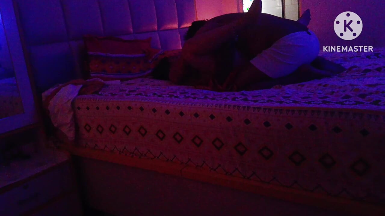 Bhabhi recém-casada com outro quarto de cama de homem