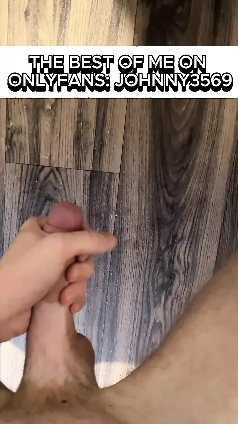 Young Twink with Rock Hard Dick - Intense Orgasm & Messy Cum!