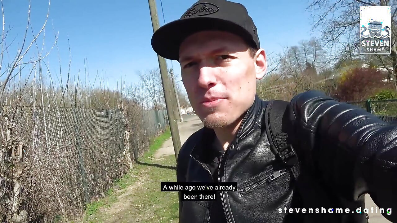 Lullu Gun zerżnięta i karmiona na zewnątrz!