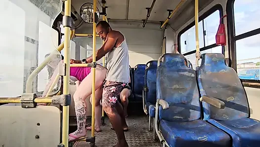 DUDE GETS ON PUBLIC TRANSPORT I SCREWED UP FOR EVERYONE TO SEE AND LEFT