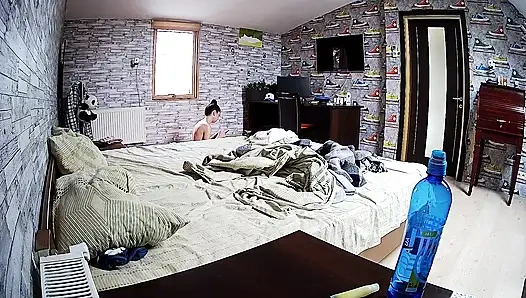 Stella Solo Full Naked Workout – Real Homemade Amateur