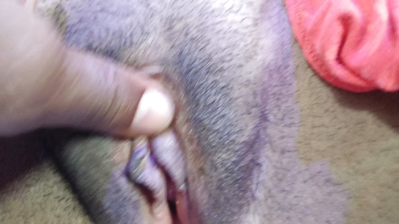 Hot cow girl housewife