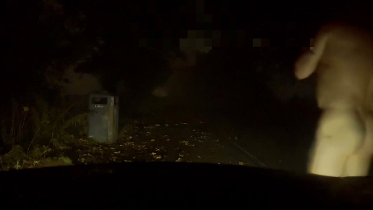 Edging kurca gol i bos na javnim mjestima dok ne svršim
