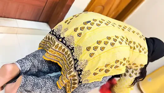 Marriage Al'ab Dhat Almuakhrat Alkabirat Walshawniat Ealiqat Taht Alsarir Walan Turid Mumarasat Aljins