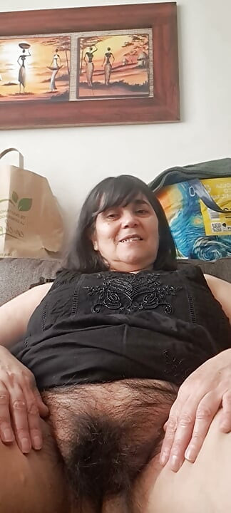 Tüylü Vajinalı Olgun Üvey Anne