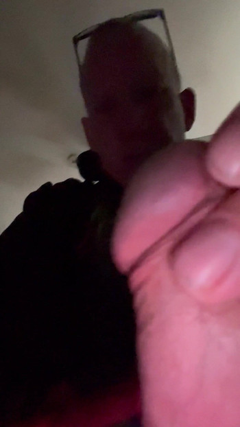 Stroking MRBone