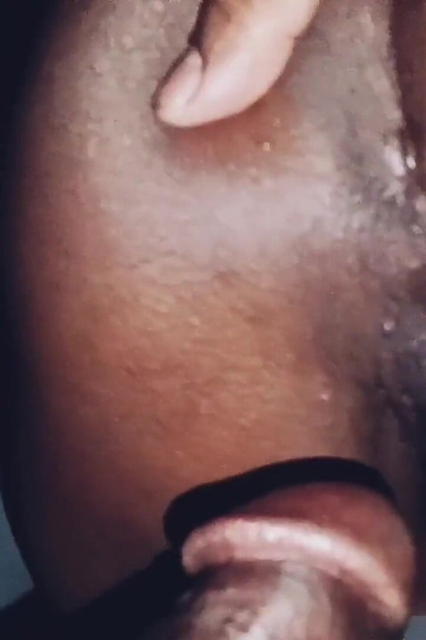 Desi Indian Girl Bhabhi Showing Piss and Squirt