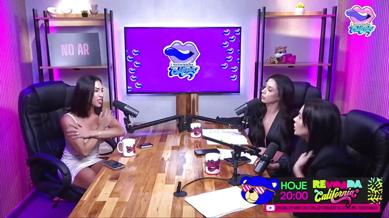 Podcast Revoada - Beatriz Miuky