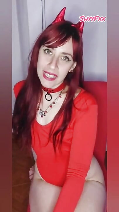 Shyyfxx yakalandı! Herkesin içinde en utanç verici seks deneyimlerim bölüm 2