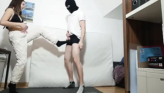 Sie Macht Meine Eier Бейм пытает яйца, Kaputt