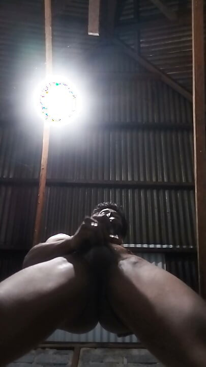 调皮的手