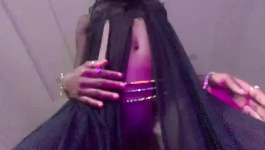 Ağır çekim zenci genç seksi dans ıslak amcık yakın çekim