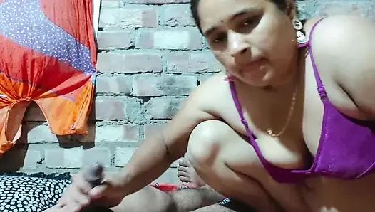 Brother-in-law took Bhabhis birthday gift