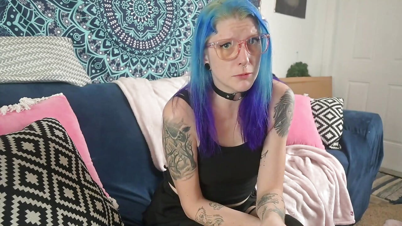 妻子的秘密变成了反对她