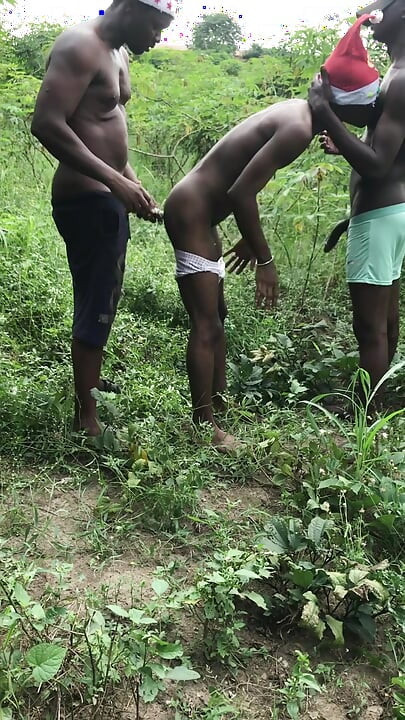 Çalıların içinde Noel tatili seksi