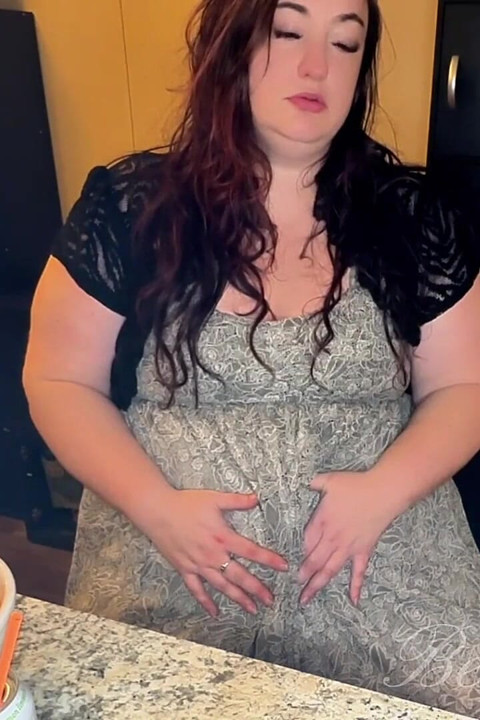 BBW Burps & Wet Farts After Pasta Binge Real Stomach Reactionsby Bella Blast
