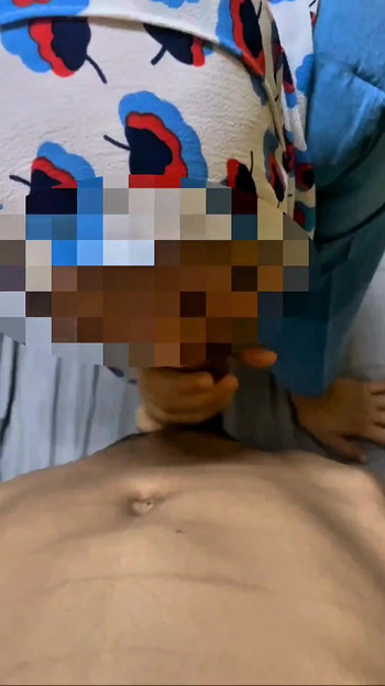 큰 자지를 빠는 말레이 소녀 | 흑인 대물 자지와 섹스하는 흑인 대물