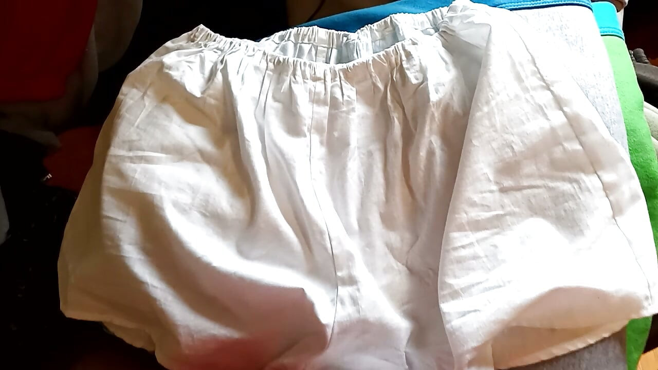 From sweats on boxer shorts