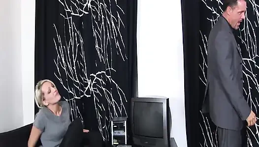 Schwangere Lesbische Leidenschaft Und Blondine Harter Fick