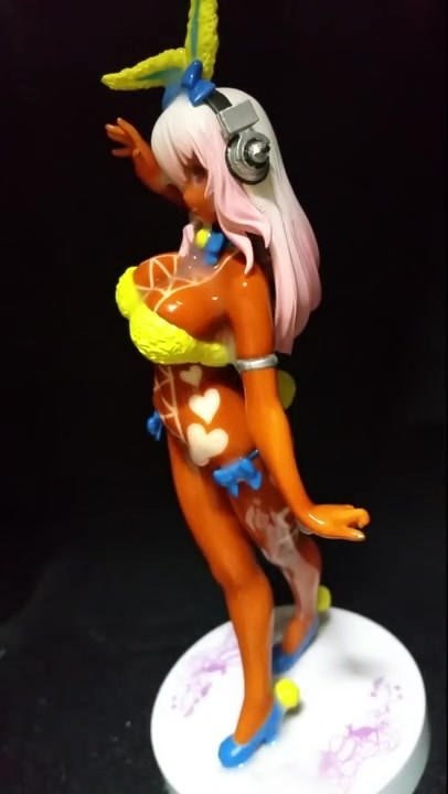 Figure bukkake supersonico