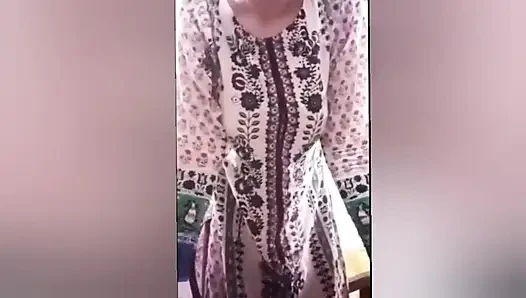Pakistanlı kız yeni viral seks