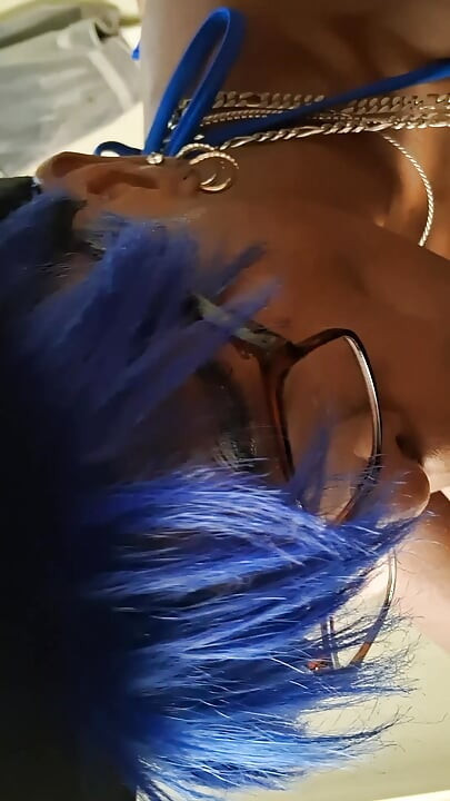 射精妓女Blue Nasty