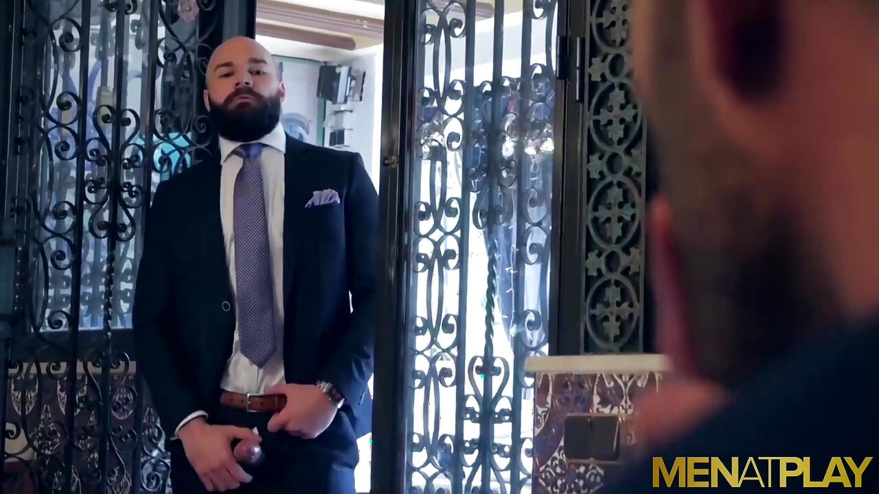 MENATPLAY Suited Andy Star anal fucked by bearded Max Duro
