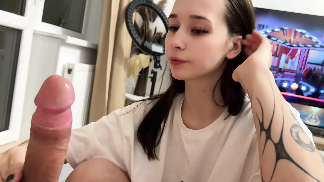 自制啪在所有的洞里被压裂