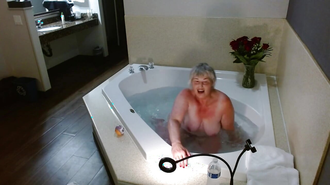 1278 Hotelska soba Jacuzzi JOI iz Seksi kao pakao Dawnskye1962