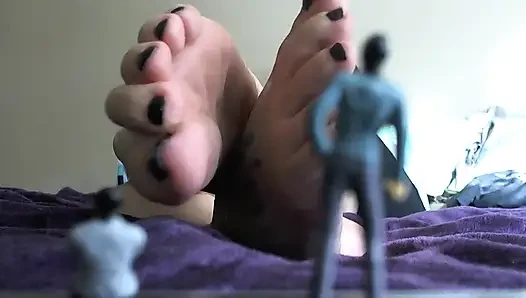 Kaki cewek mungil giantess diabaikan sama pov