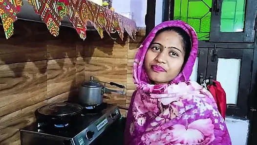 I Fuck My Indian Desi Mausi While No One Is in Home