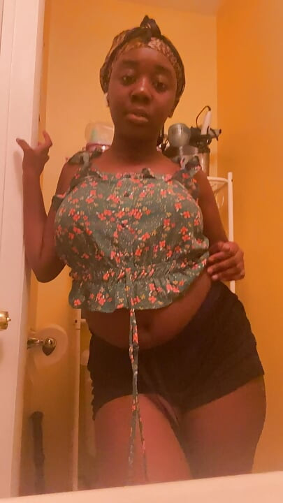 Exposed Female Rapper , PUSSY TALK (Solo - Female)