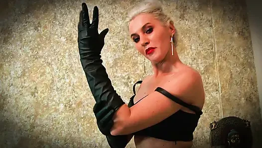 C!hoke auf lederhandschuhen