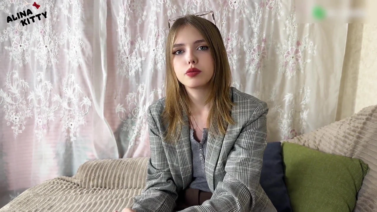 Went to Therapist with Severe Depression - She Said New Method and Ended with Cumshot on Her Face