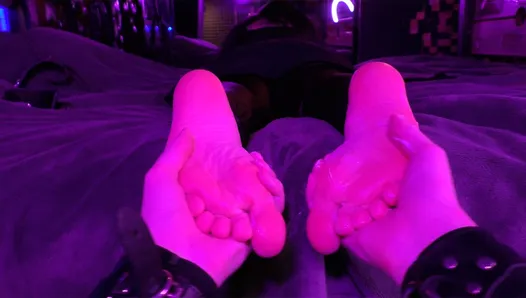 Enticing Wrinkled Soles And Toes POV Massage And Cream Smearing
