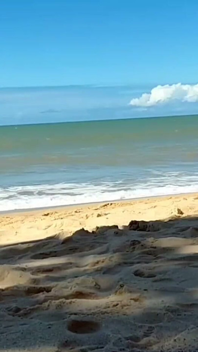 Gra w piłkę nożną na plaży dwie hotties przegrały zakład i musiały do mnie | Klip 1