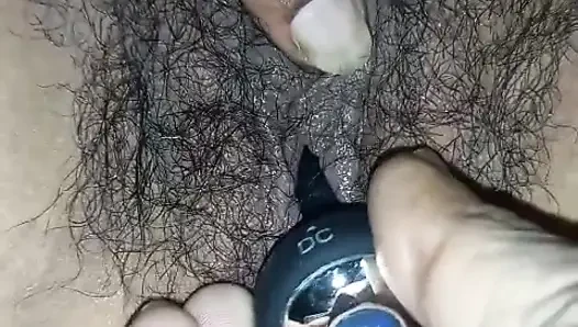 ich wurde von meinem nachbarn mit einem vibrator-buttplug gespielt
