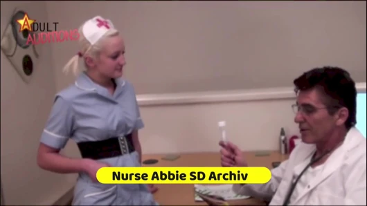 Медсестра Abbie трахает доктора