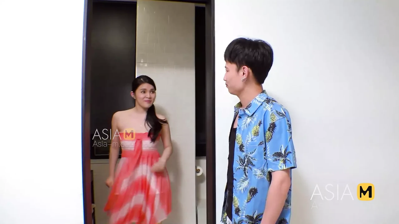 Modelmedia 亚洲 - 饥渴的酒店 - Nan Qian Yun-Mdht - 0004 - 最好的亚洲原创色情视频