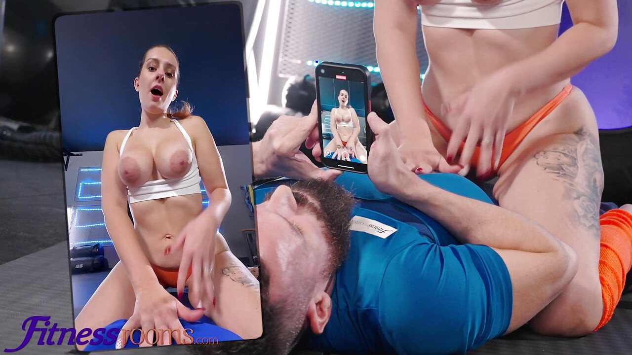 Fitness Rooms Beautiful big tits British MILF Erin Moore shoots hot sex tape at the gym
