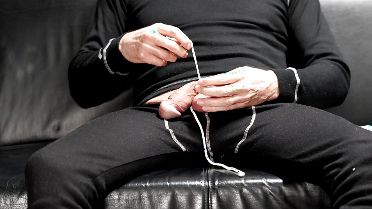 Binding Cock and Balls with Rope