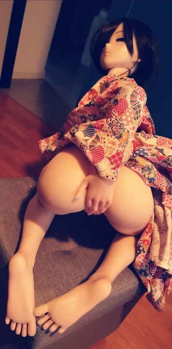 Sexdoll yuuki gets becerdin içinde ona sıcak kedi